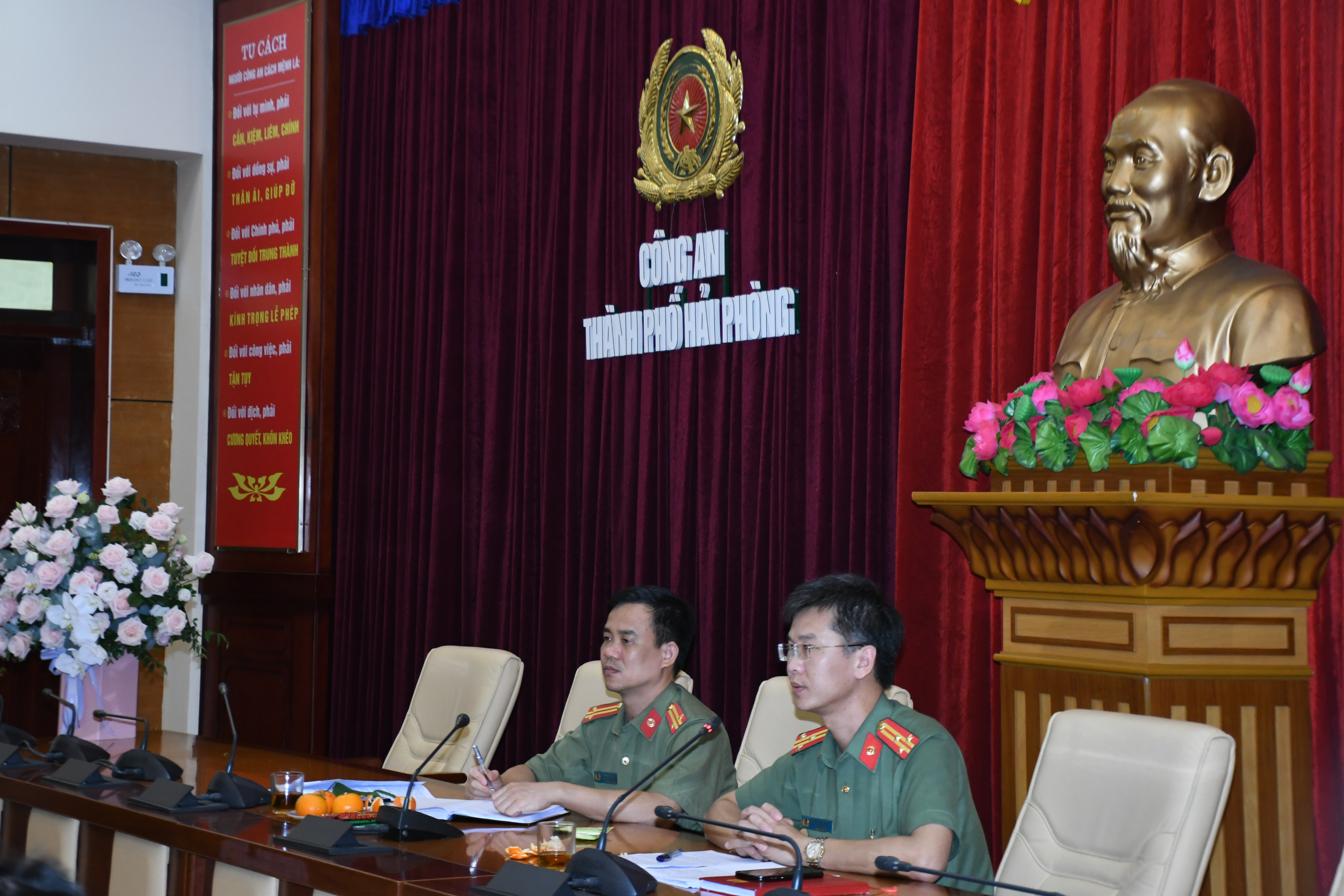 Phòng Tham mưu -CATP: Tổ chức 